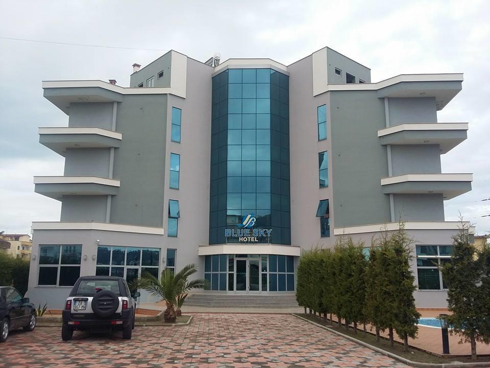 Blue Sky Hotel Golem Kültér fotó